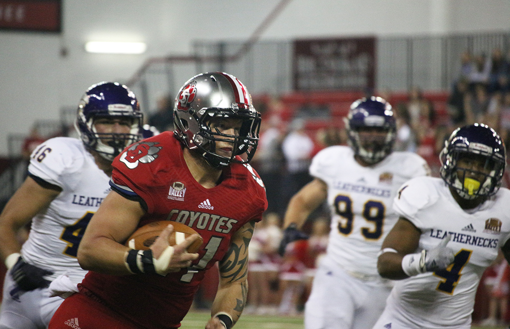Western Illinois tops Coyotes 44-29