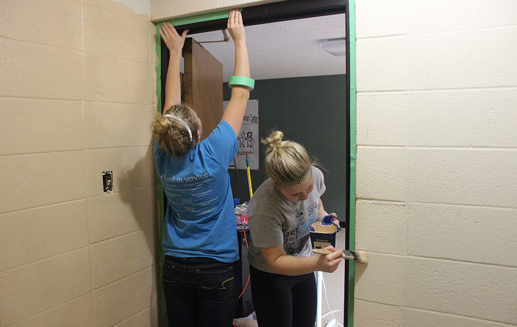 Students volunteer in Vermillion, Yankton for Day of Service