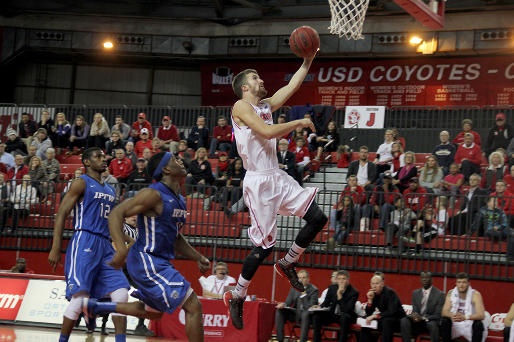 IPFW defeats Coyote men 66-55