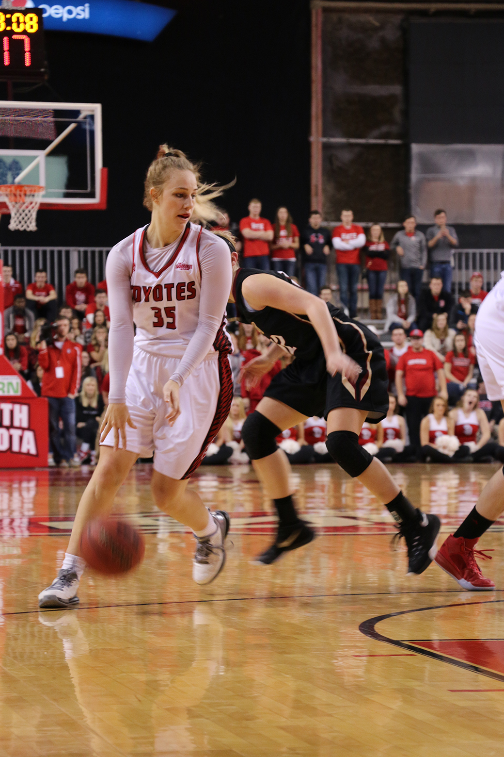 Women’s basketball looks to improve on defense