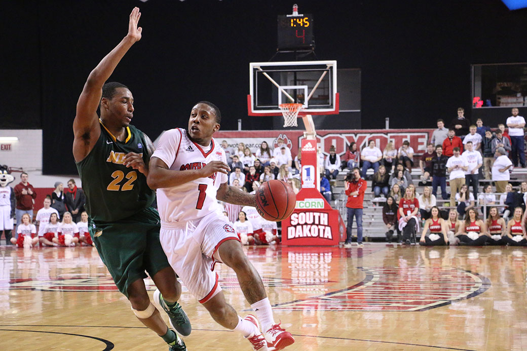 Coyote men look to find footing in conference play following SDSU loss