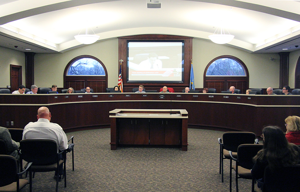 Vermillion City Council indefinitely tables chicken ordinance in close vote