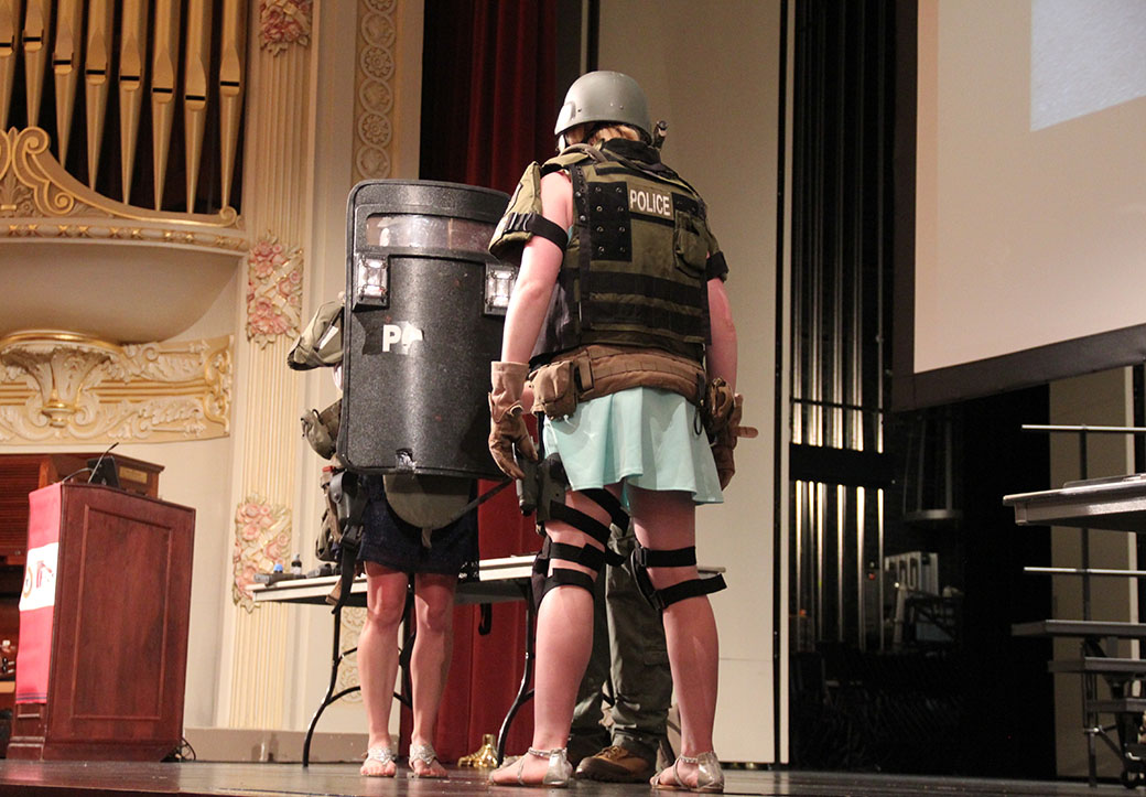 Sioux Falls SWAT team presents at Girls State
