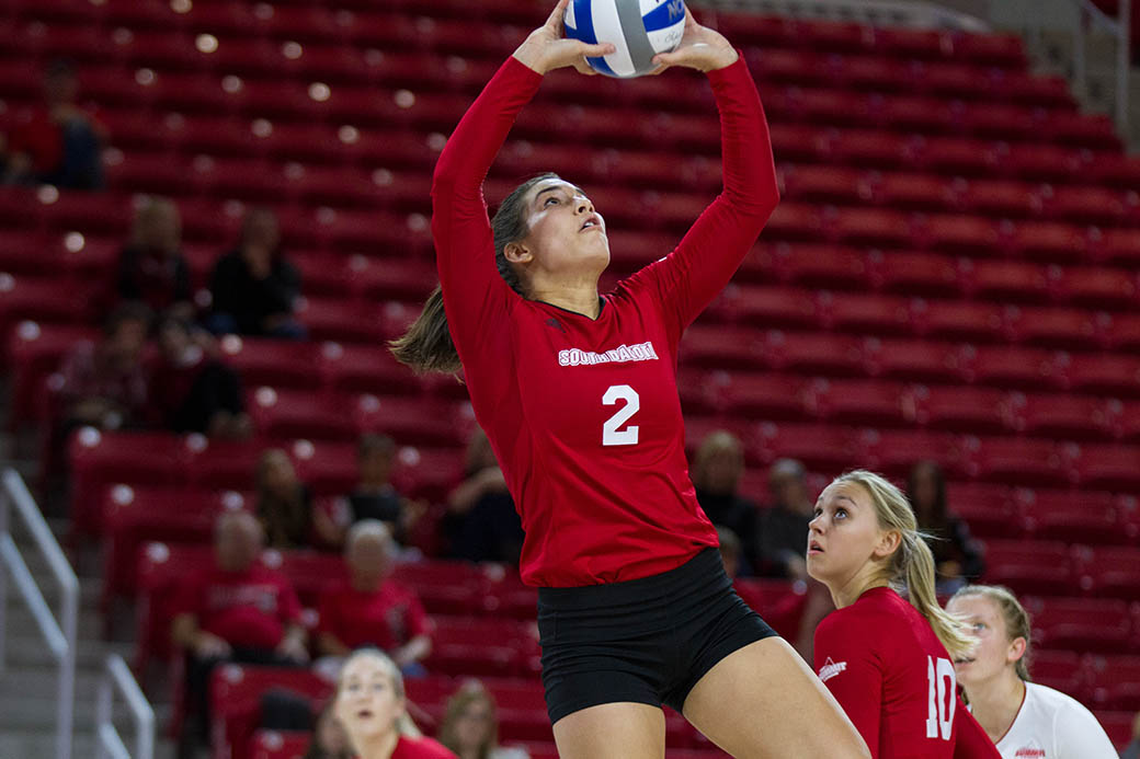 Coyote volleyball shows vast improvement from last season