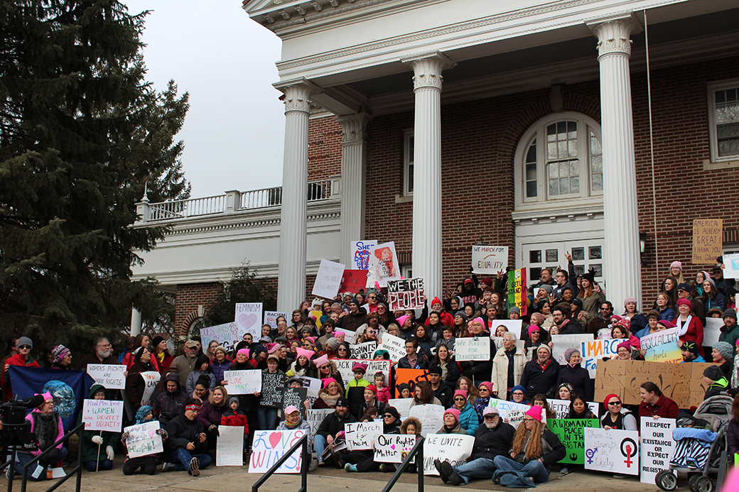 Downtown Vermillion sees more than 500 for women’s march