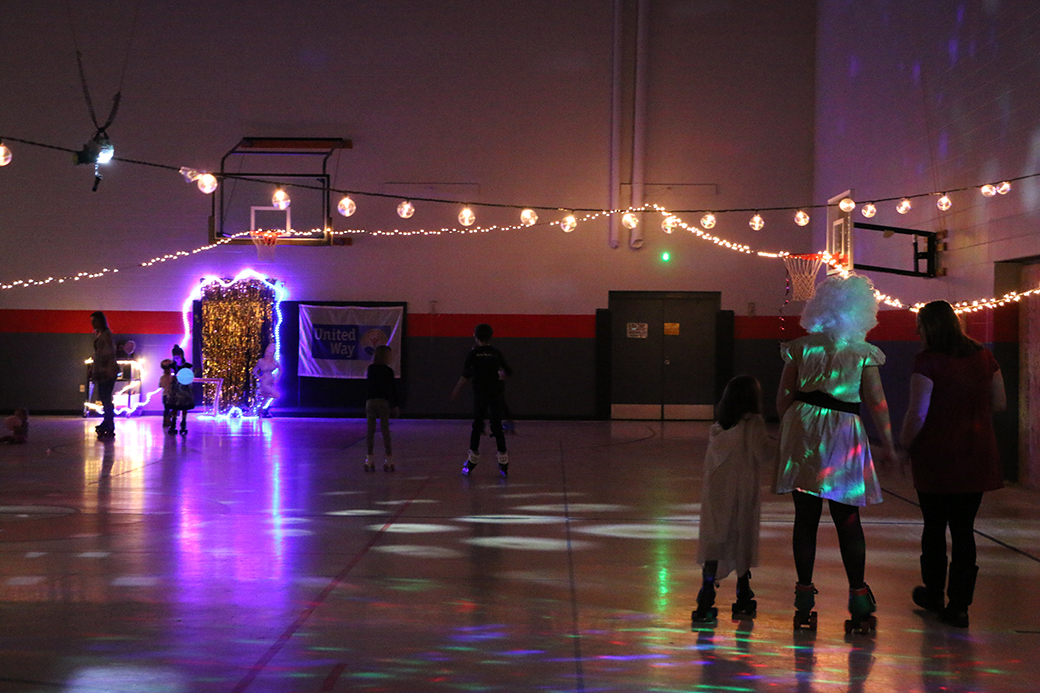 Video: Third annual ‘Dolly Disco’ held to support child literacy