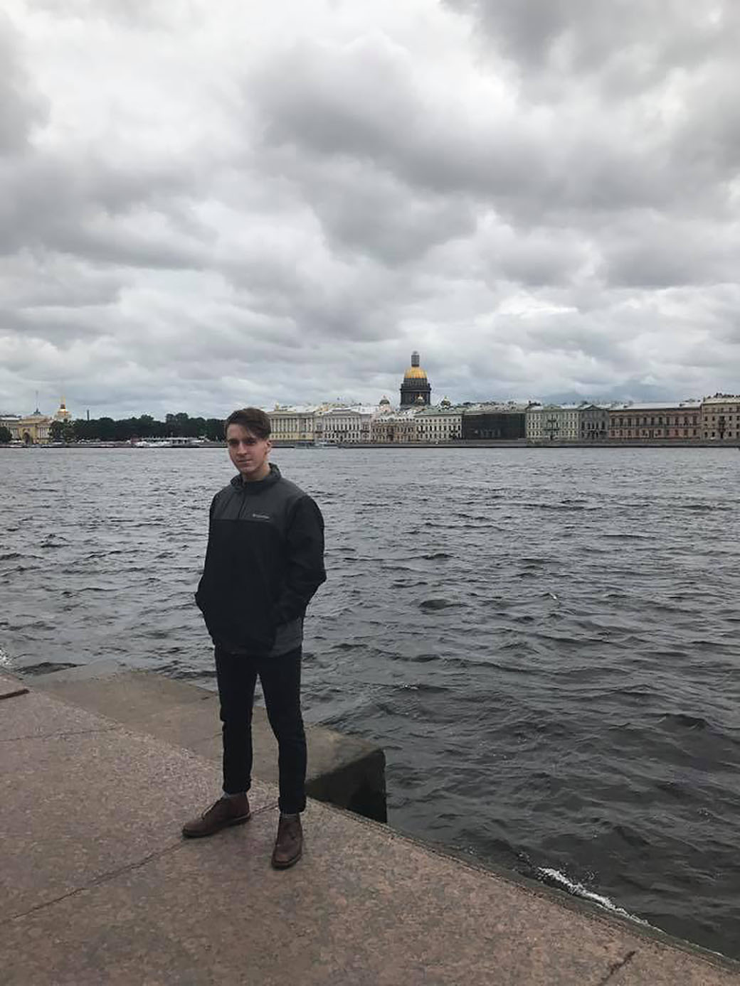 Sophomore studies abroad amid tensions with Russia
