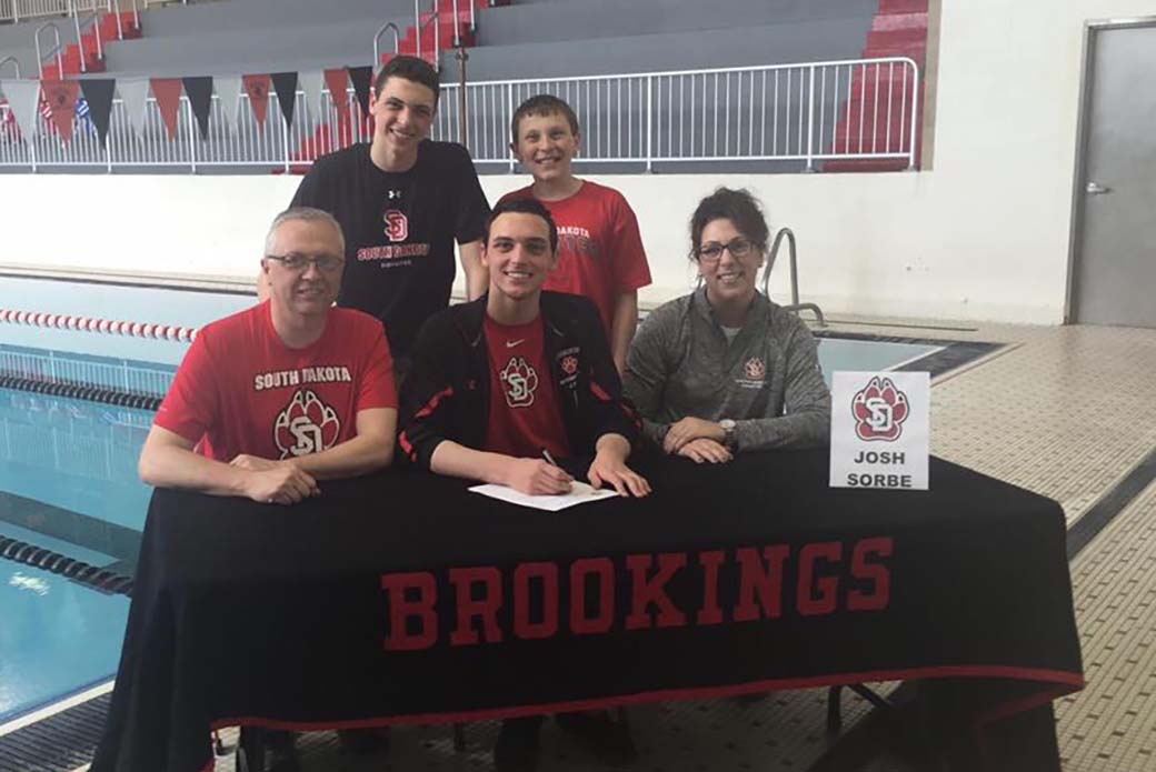 Students from Brookings ‘proud’ to be Coyotes