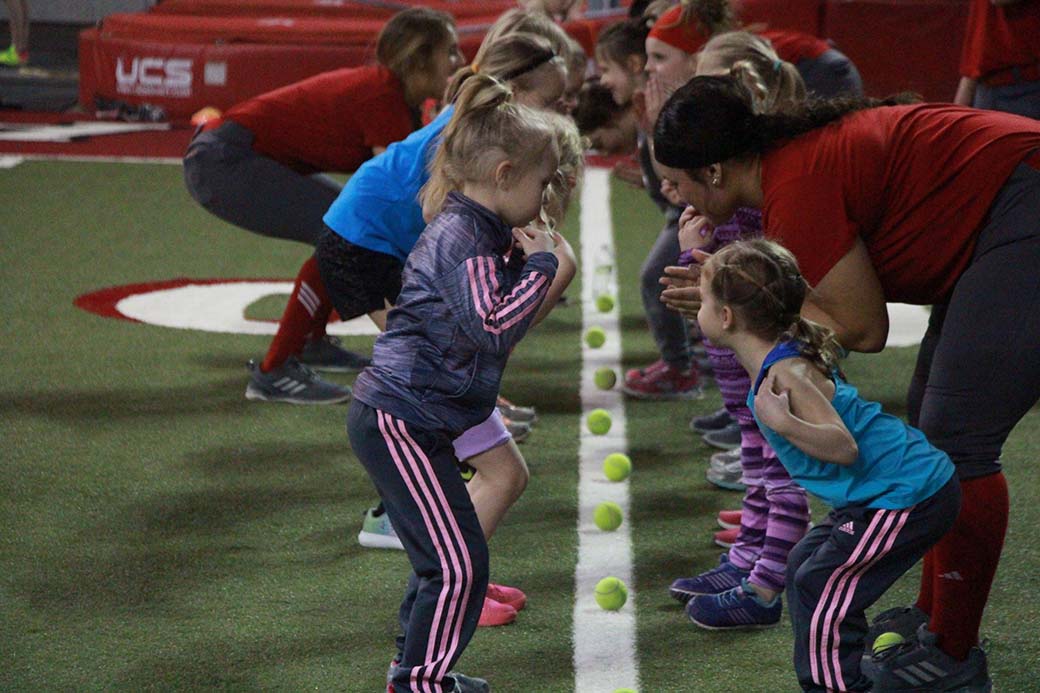 USD hosts women’s sports clinic, teaches young women about sports opportunities