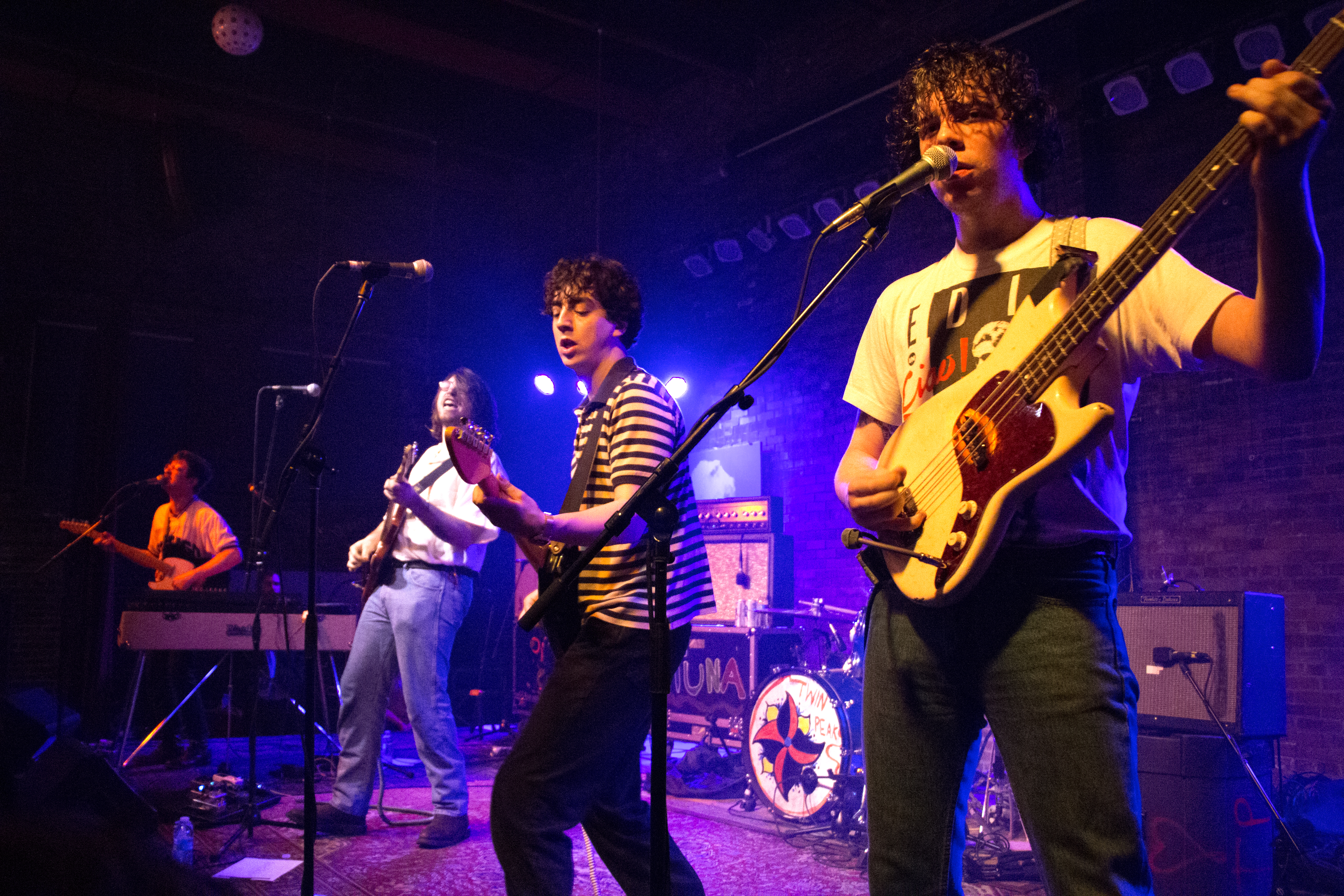 Morgan’s Mix: Twin Peaks and The Districts deliver live energy, stage presence
