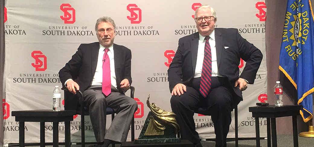 Washington Post editor Marty Baron visits campus, receives award