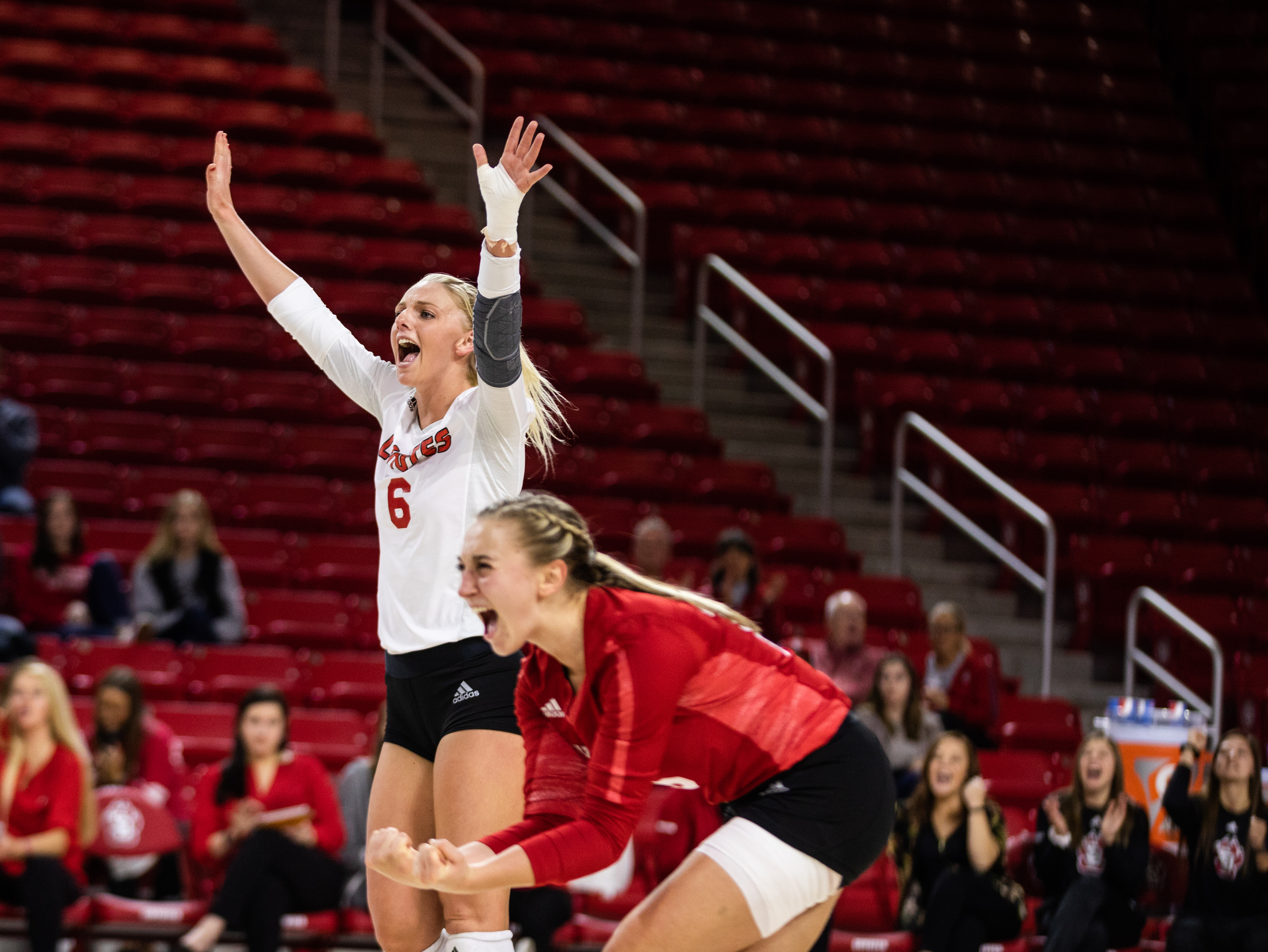 Coyote volleyball swept by Denver, sweeps SDSU over weekend