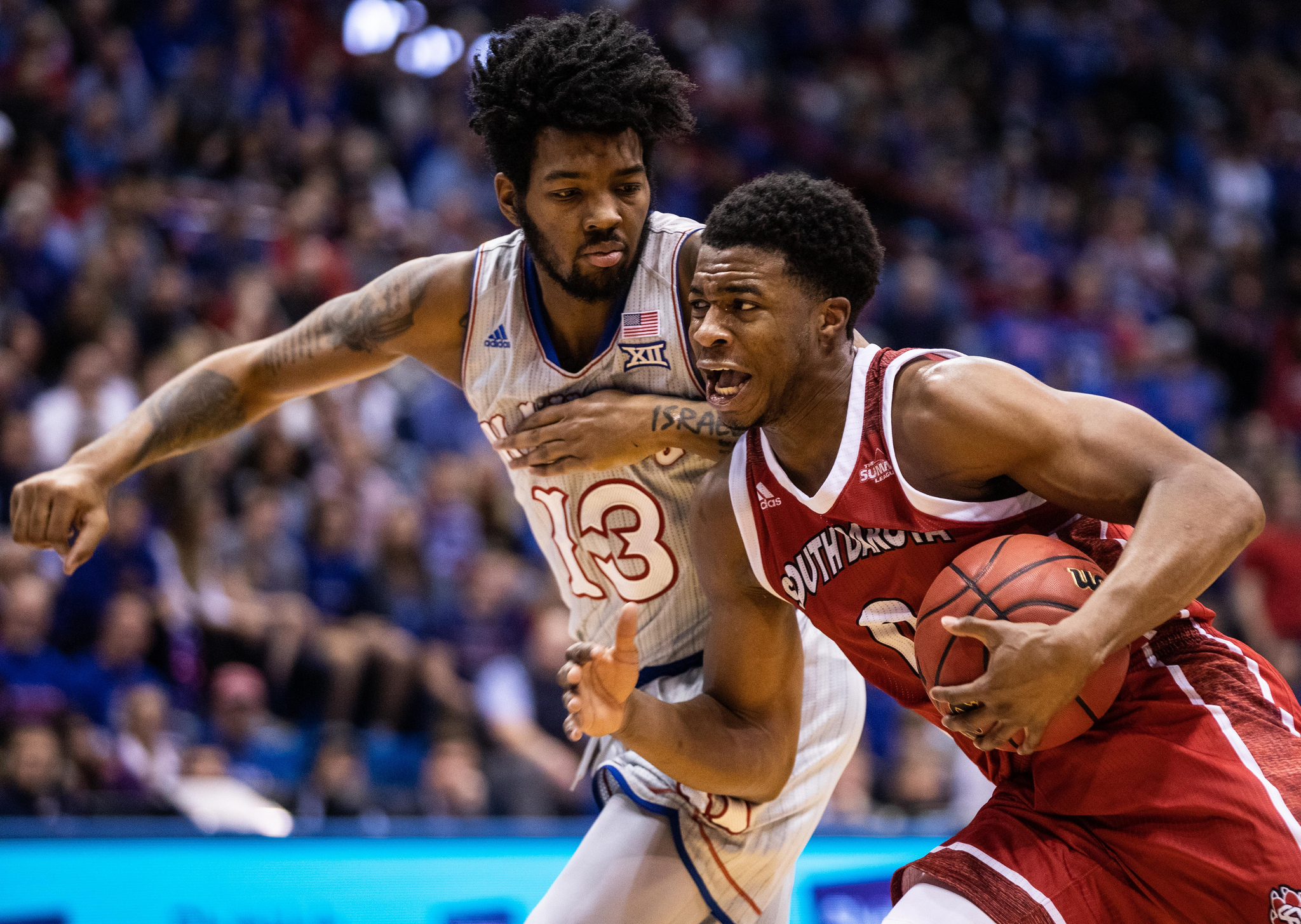 Coyotes can’t respond to second half push from No. 1 Kansas