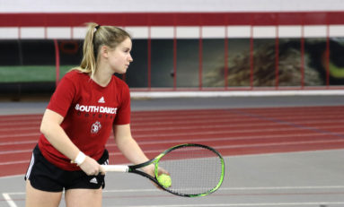 Coyote Tennis unable to defend court, falls to Minnesota 7-0