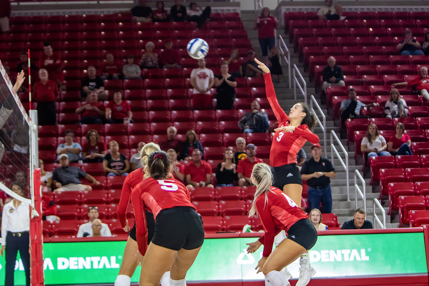 Coyotes defeat Iowa as part of weekend sweep