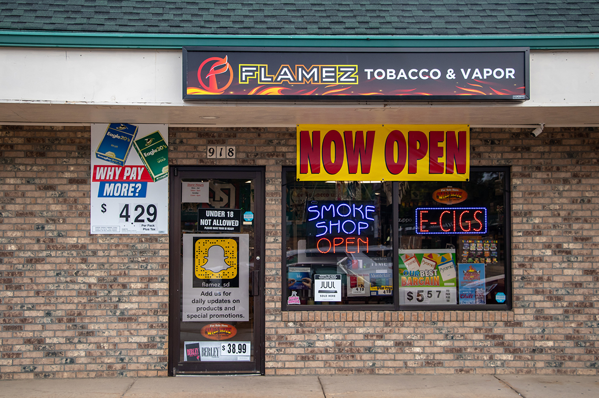 Flamez Tobacco opens doors in Vermillion