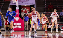 Women's basketball defeats Creighton Bluejays 72-65