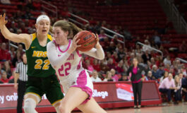 Coyotes cruise past Bison; remain perfect in conference play