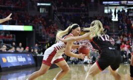 Coyotes cruise past Omaha, advance to Summit league semifinals