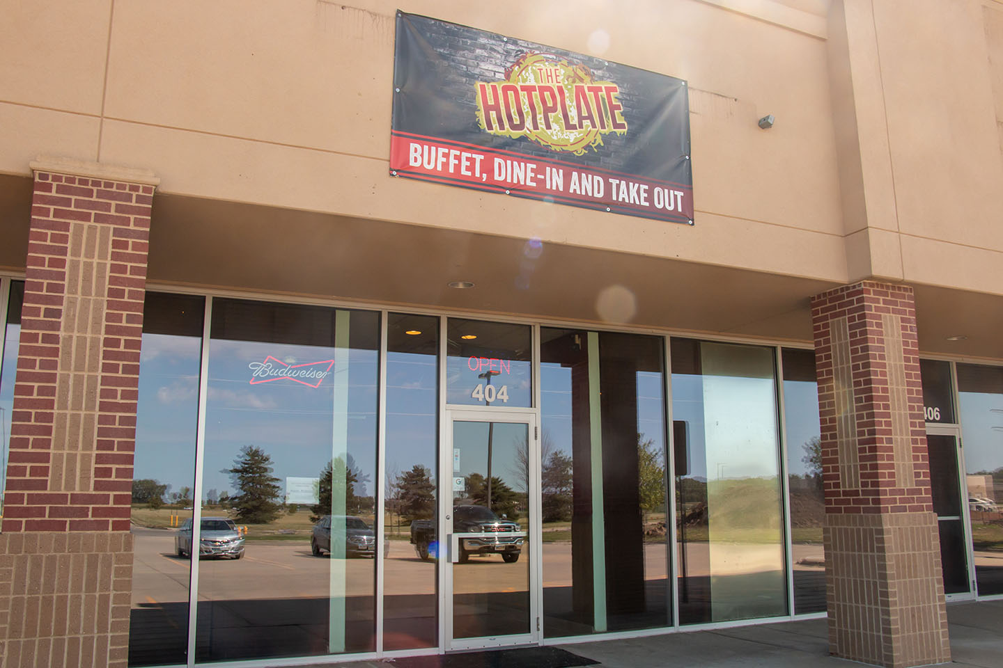 Hot Plate introduces Indian cuisine to Vermillion