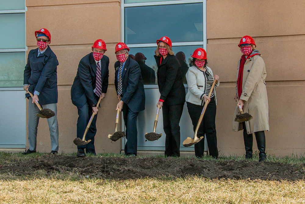 Breaking Ground on New Health Sciences Building
