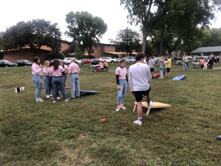 USD Sororities Host Their First Philanthropy Events of the Year