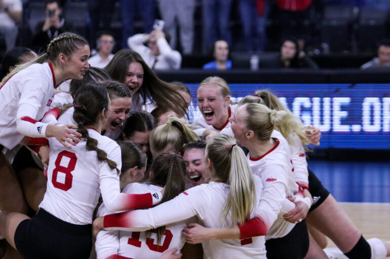 Volleyball Heads Back to Omaha, this Time for NCAA Tournament