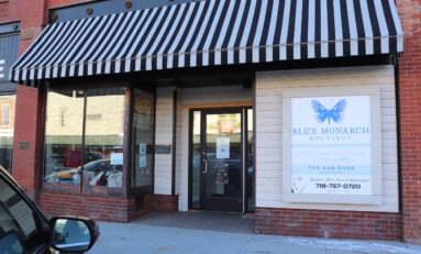 The Holiday Stroll Brings Joy to the Community