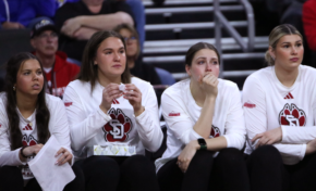 Women's Basketball Loses in Quarterfinals, First Time in Six Years