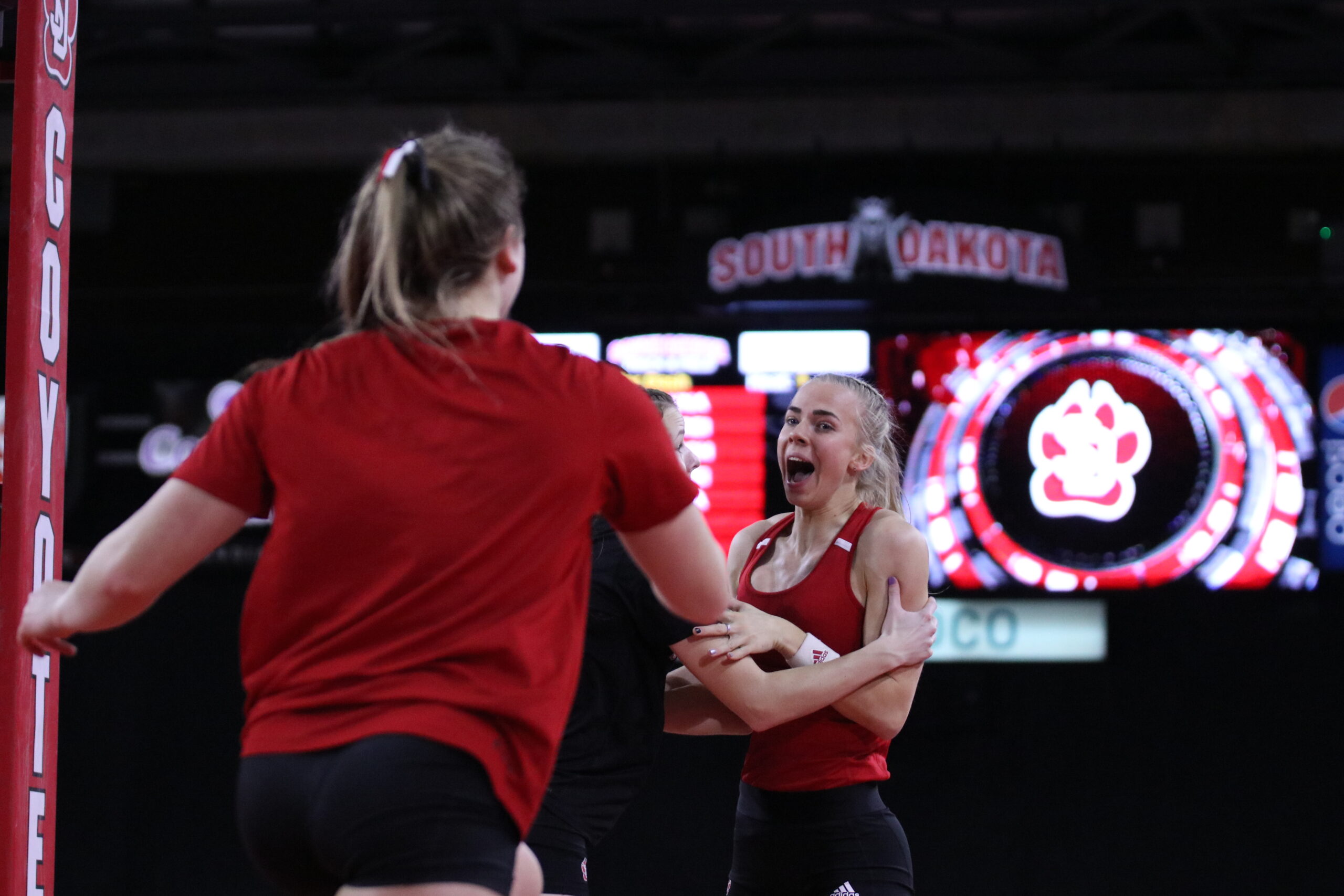 USD Women’s Pole Vault leaping to the top