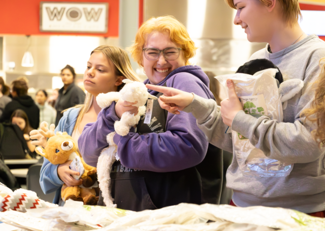 Stuff-A-Buddy: Campus Activities Board Hosts Last Event of the Semester