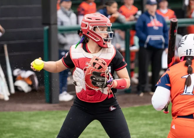 USD Softball Extends Their Win Streak in Lion Classic