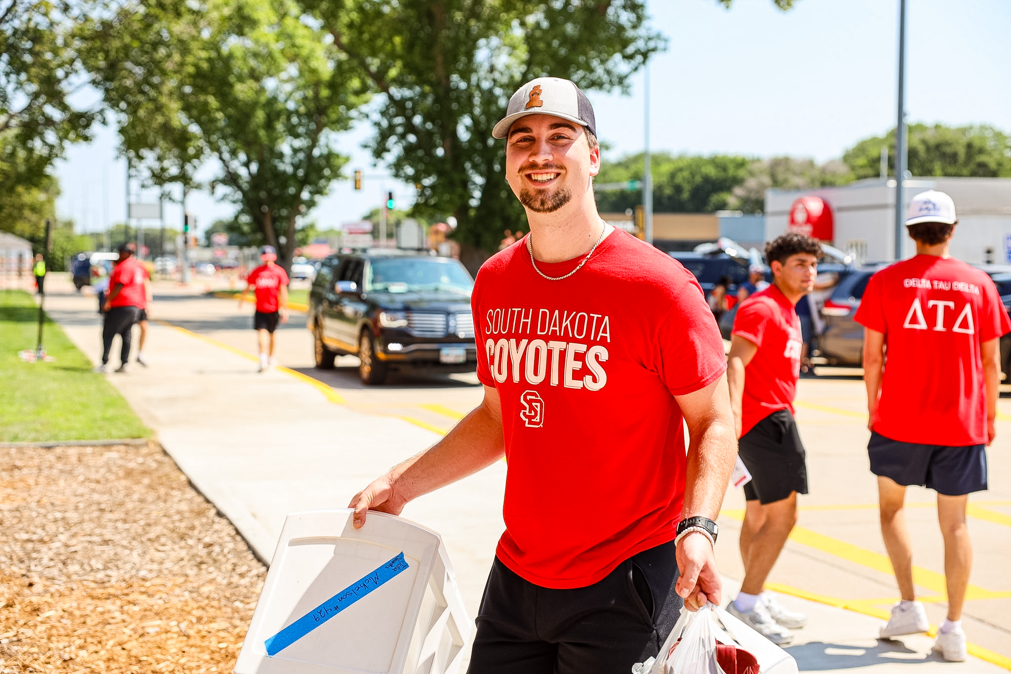 Move-in, Olson renovations, students in lounges?